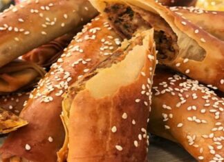 Νόστιμα χειμωνιάτικα κιμαδοπιτάκια για το σχολείο, το πάρτι και όχι μόνο!