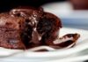 Νόστιμο και λαχταριστό σουφλέ σοκολάτας με 5 υλικά – Έτοιμο σε μόλις 2 λεπτά