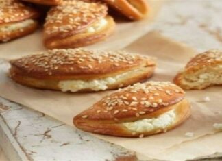 Τυροπιτάκια κουρού της πεθεράς