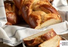 Άκης Πετρετζίκης: Vegan τσουρέκι