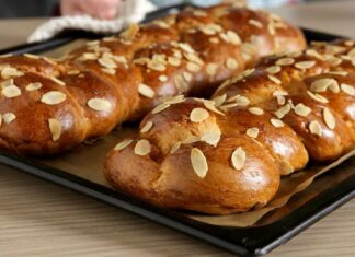 Η καλύτερη συνταγή για πολίτικο τσουρέκι βήμα βήμα