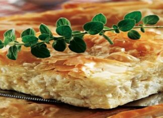 Ρουμελιώτικη αυγοτυρόπιτα με φέτα και άλλα 5 υλικά έτοιμη σε 30′