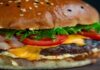 Θα σας τρέχουν τα σάλια: Το σπιτικό burger που βγήκε από τον παράδεισο