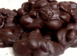 Σοκολατάκια αμυγδάλου “Double chocolate” με 3 υλικά