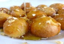Υπέροχοι νηστίσιμοι λουκουμάδες με 2 υλικά