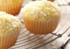 Φτιάξτε τα πιο αφράτα muffins με άρωμα λεμονιού – Θα μυρίσει όλο το σπίτι