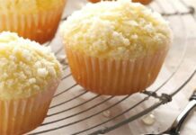 Φτιάξτε τα πιο αφράτα muffins με άρωμα λεμονιού – Θα μυρίσει όλο το σπίτι